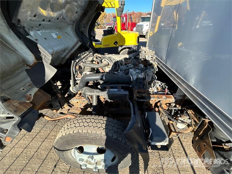 Isuzu NPR HD Sanduk kamioni