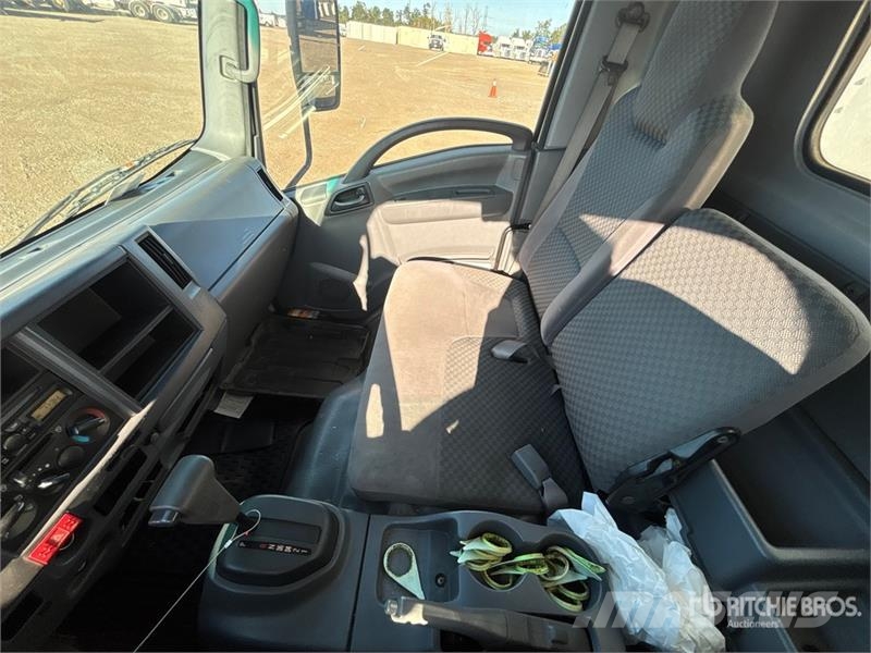 Isuzu NPR HD Sanduk kamioni