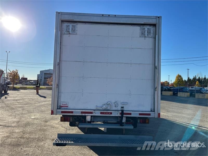 Isuzu NPR HD Sanduk kamioni