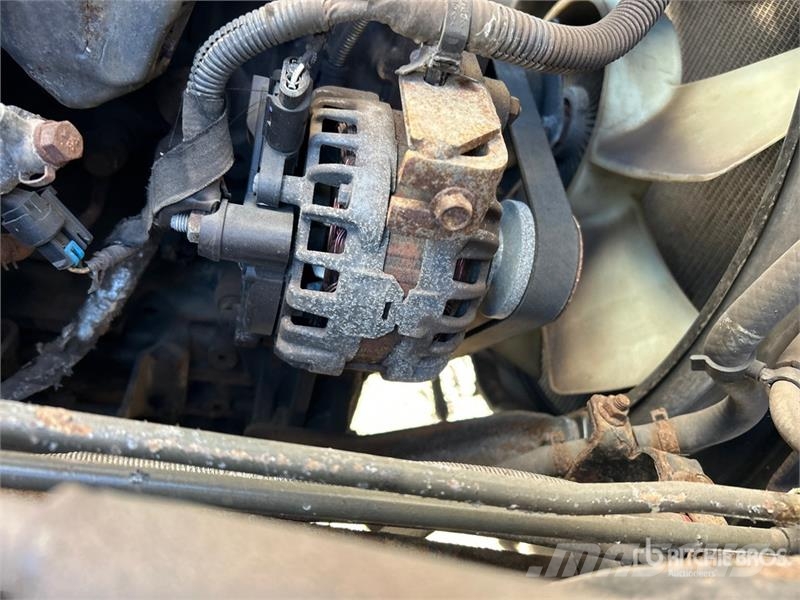 Isuzu NRR Temperature controlled trucks