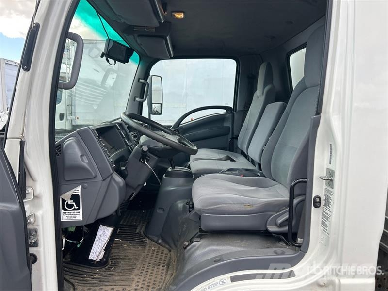 Isuzu NRR Kofferaufbau