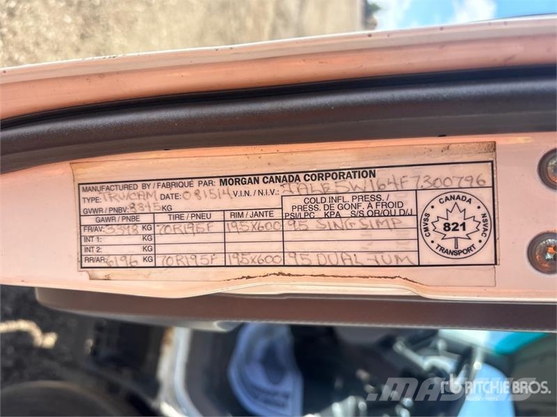 Isuzu NRR 탑차 트럭