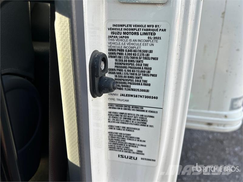 Isuzu NRR Kapali kasa kamyonlar
