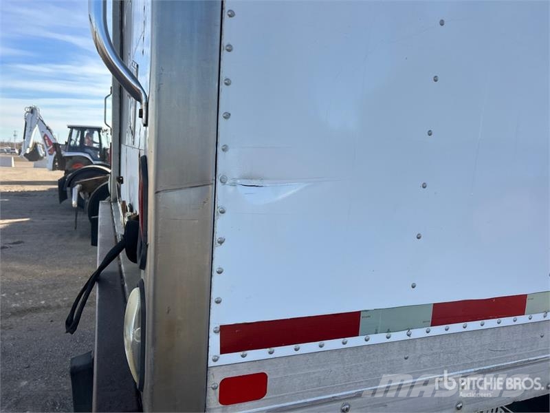 Isuzu NRR Фургони