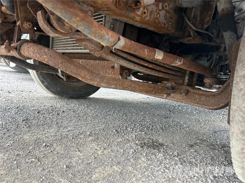 Isuzu NRR Каросерии