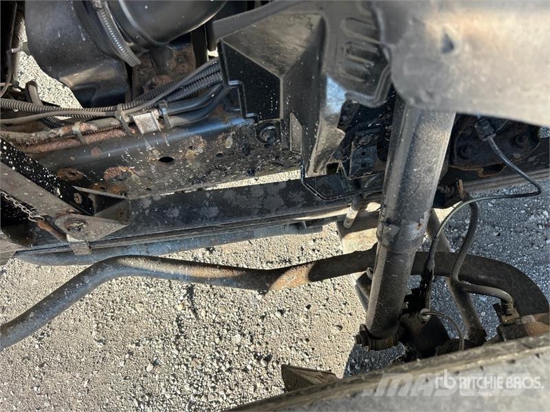 Isuzu NRR Temperature controlled trucks