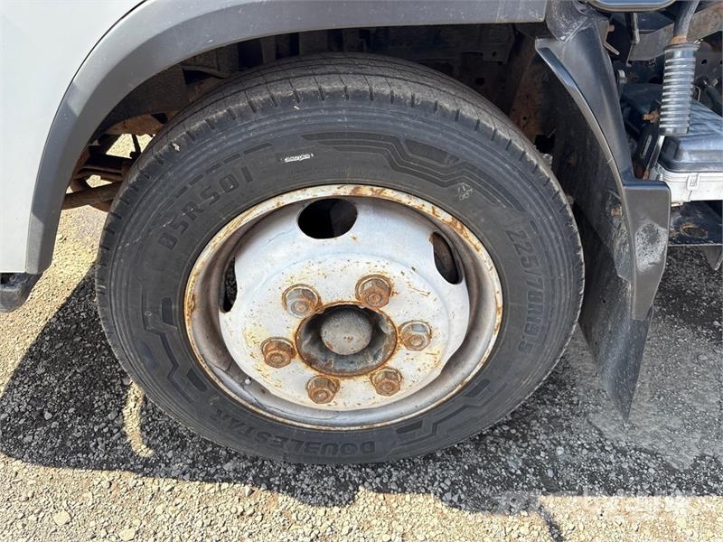 Isuzu NRR مركبات إصلاح الأعطال