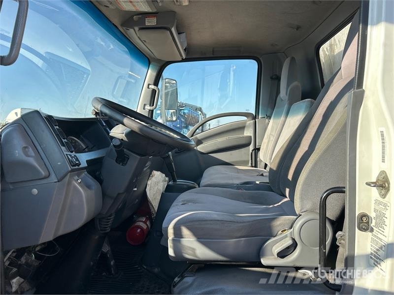 Isuzu NRR Temperature controlled trucks