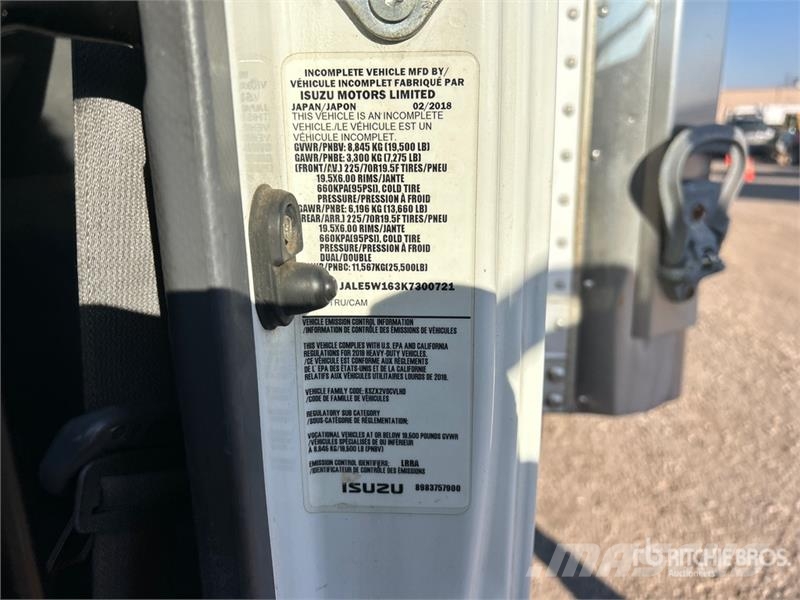 Isuzu NRR Temperature controlled trucks