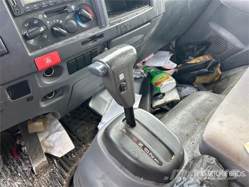 Isuzu NRR Каросерии