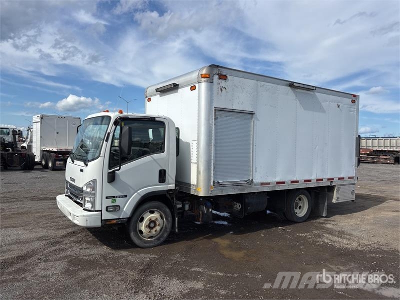 Isuzu NRR Camiones caja cerrada