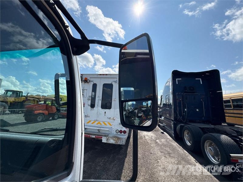 Isuzu NRR مركبات إصلاح الأعطال