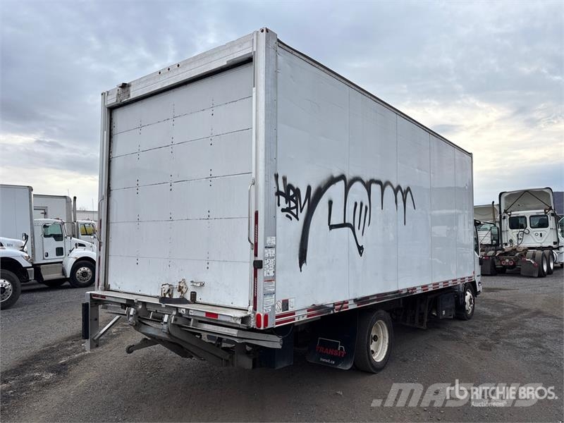 Isuzu NRR Box trucks