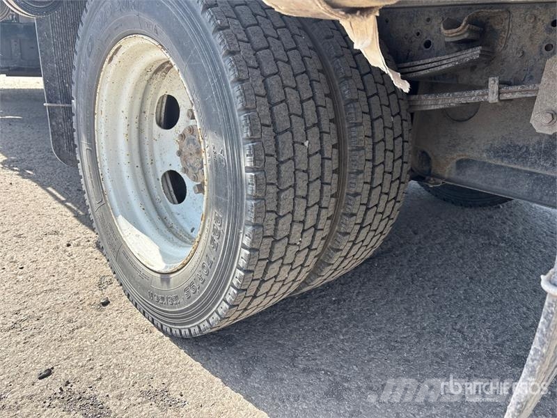 Isuzu NRR 4x2 Flatbed Truck Planbiler