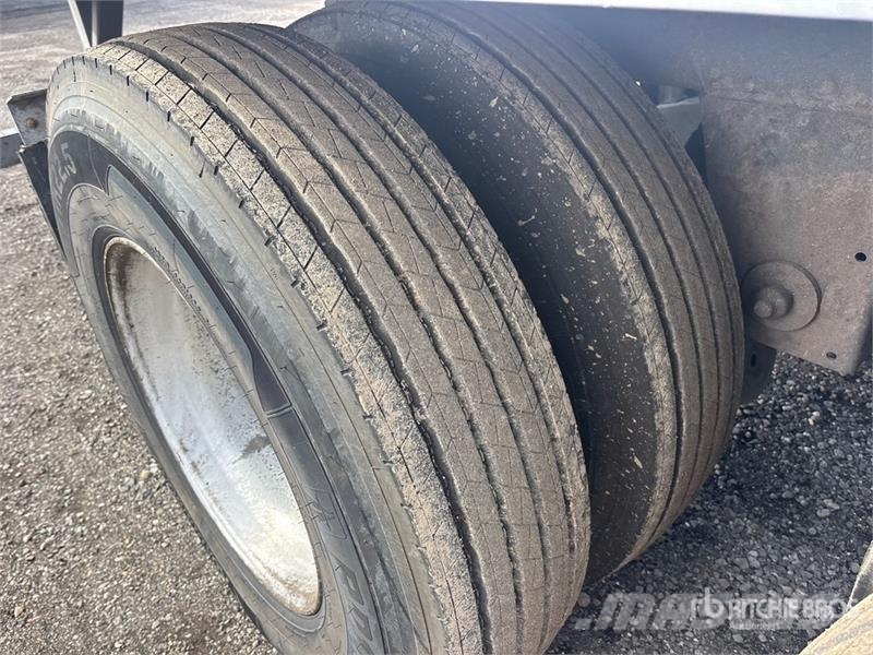  ITD Industries 53 ft x 102 in T/A Van Trailer Прицепы-фургоны