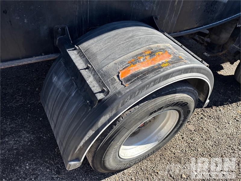 J.C. Trailer 48 ft Quad/A Live Bottom Trailer Poluprikolice sa pokretnim podom