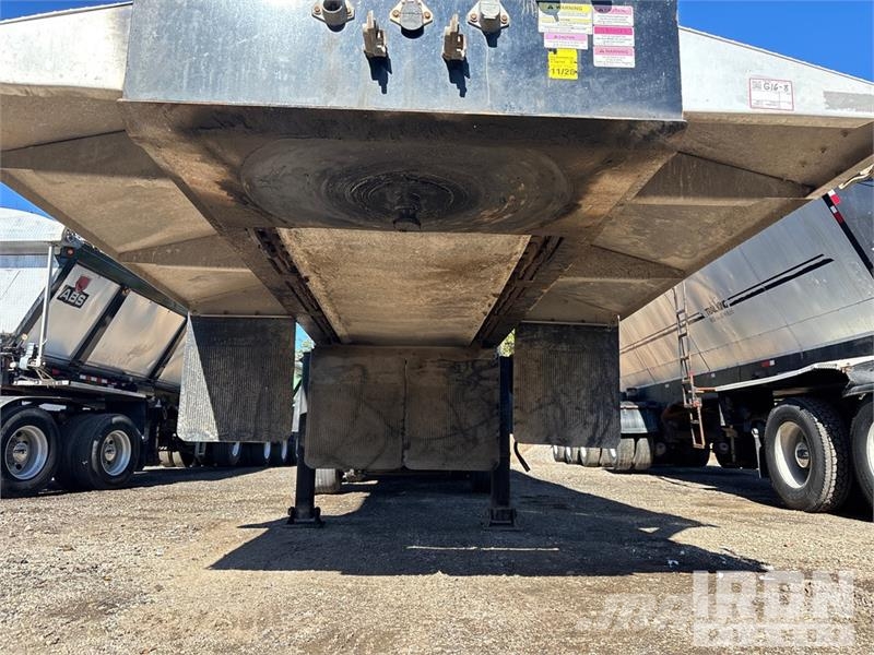 J.C. Trailer 48 ft Quad/A Live Bottom Trailer Poluprikolice sa pokretnim podom