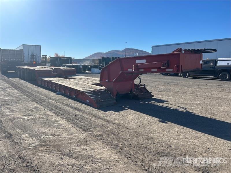 J.C. Trailer Quad/A Removable Gooseneck Lowboy Trailer Low loaders
