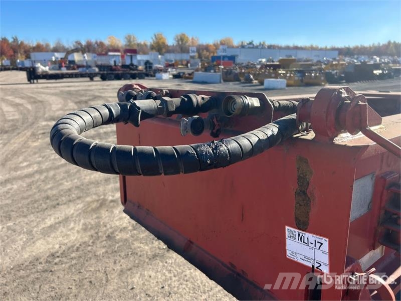J.C. Trailer Quad/A Removable Gooseneck Lowboy Trailer Low loaders