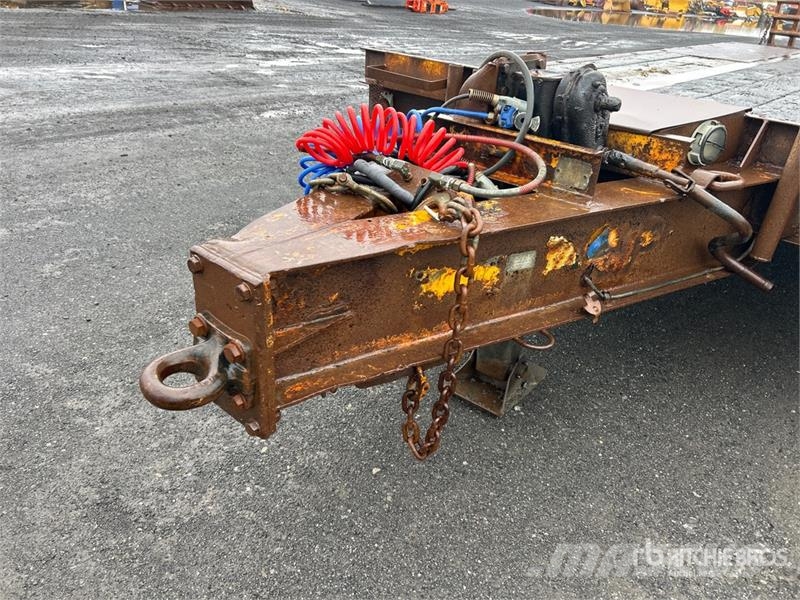 J C Trailers 24 ft T/A Equipment Trailer Prikolice za autotransportere