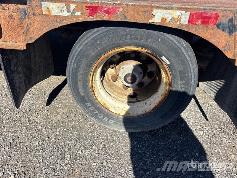 J C Trailers 55 ft Quad/A Step Deck Trailer Niski utovarivači