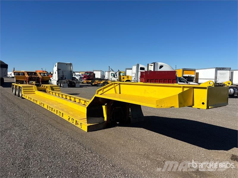  J C Trailers TGN Tri/A Removable Gooseneck Lowboy  Niski utovarivači