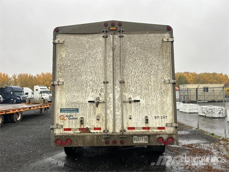 J.L. Leclerc 13 ft T/A Enclosed Trailer Rimorchi cassonati