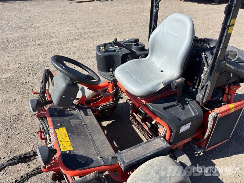 Jacobsen GP400 Ride-On Greens Lawn Mower Самохідні газонокосарки