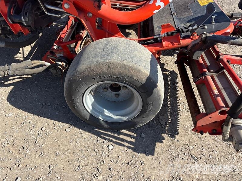 Jacobsen GP400 Ride-On Greens Lawn Mower Самохідні газонокосарки