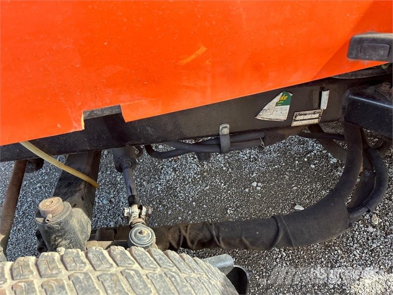 Jacobsen R311T 4x4 Ride-On Lawn Mower Mauriņa traktors