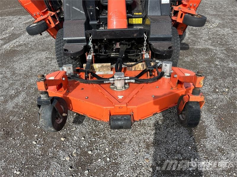 Jacobsen R311T 4x4 Ride-On Lawn Mower Mauriņa traktors