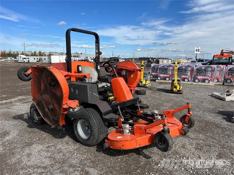 Jacobsen R311T 4x4 Ride-On Lawn Mower Mauriņa traktors