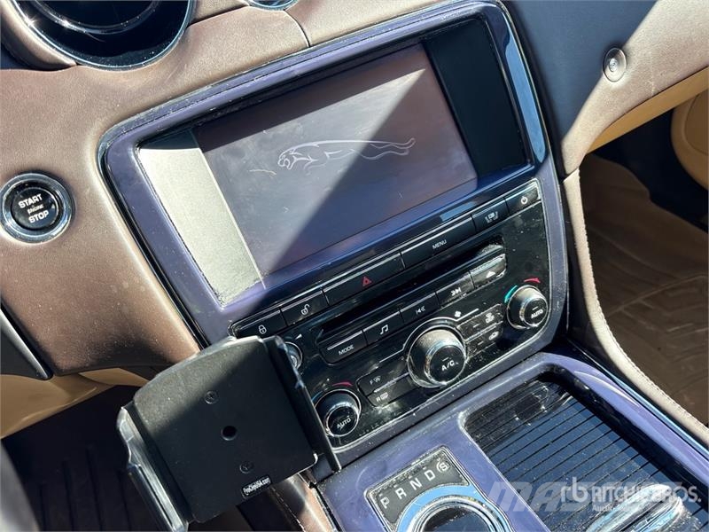 Jaguar XJ XJL Automobile Coches