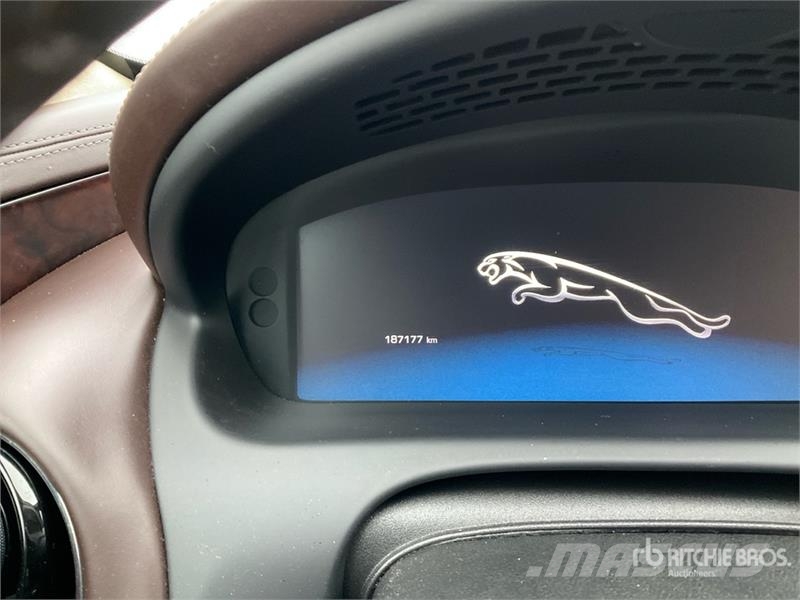 Jaguar XJ XJL Automobile Автомобілі