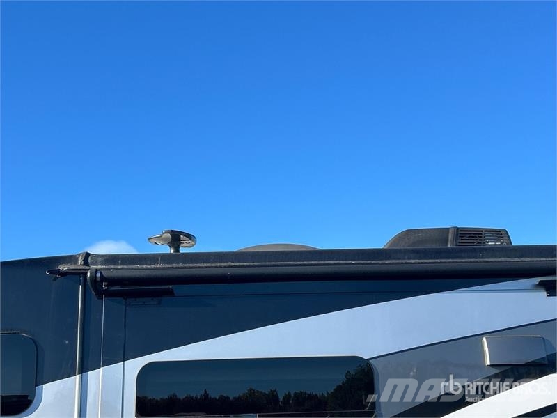 Jayco GreyHawk M-31FSP Motor Home Kamperi i kamp prikolice