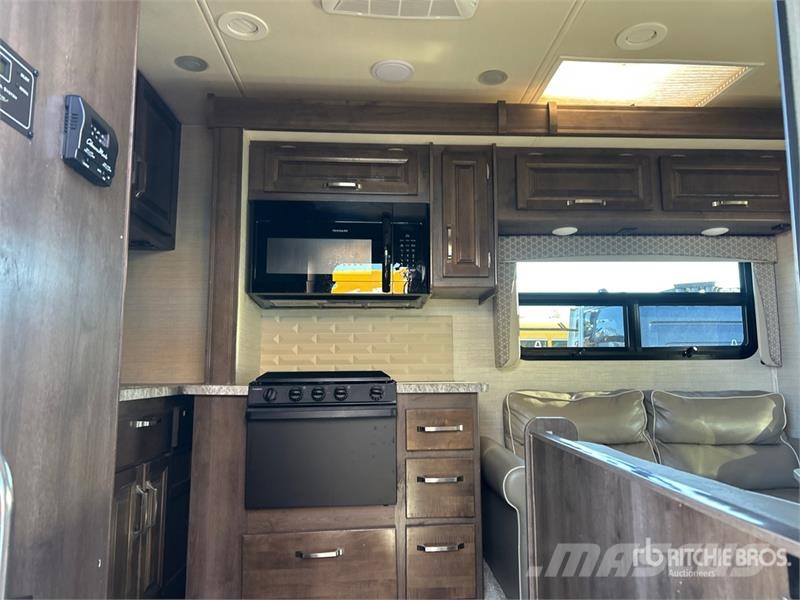 Jayco GreyHawk M-31FSP Motor Home Kamperi i kamp prikolice