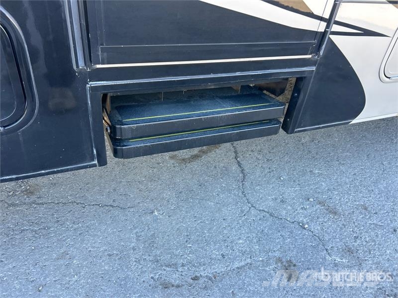 Jayco GreyHawk M-31FSP Motor Home Kamperi i kamp prikolice