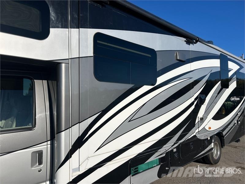 Jayco GreyHawk M-31FSP Motor Home Kamperi i kamp prikolice
