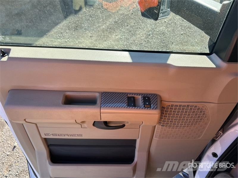 Jayco GreyHawk M-31FSP Motor Home Kamperi i kamp prikolice