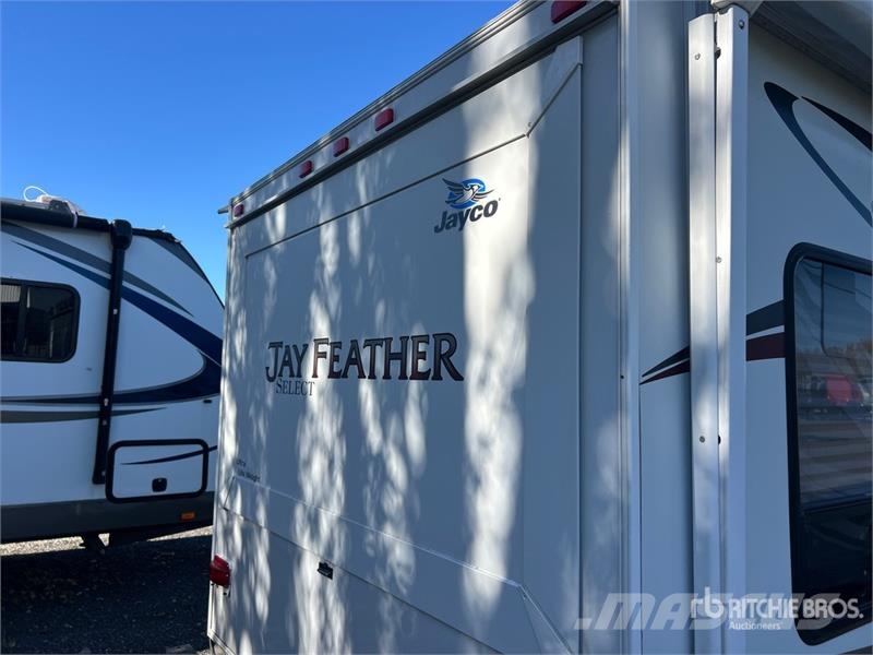 Jayco Jay Feather 20 ft T/A Travel Trailer Muud haagised