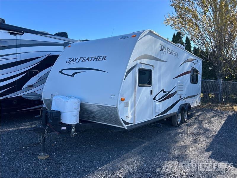 Jayco Jay Feather 20 ft T/A Travel Trailer Muud haagised