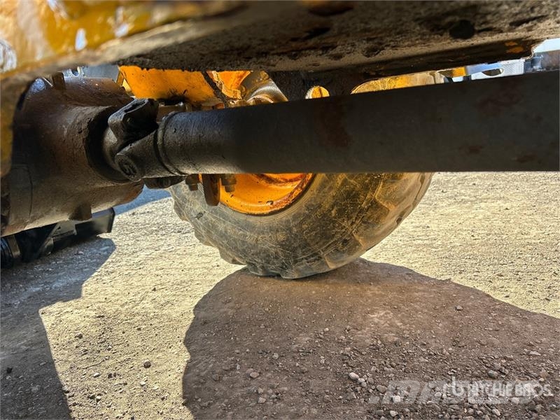 JCB 407 Iekrāvēji uz riteņiem