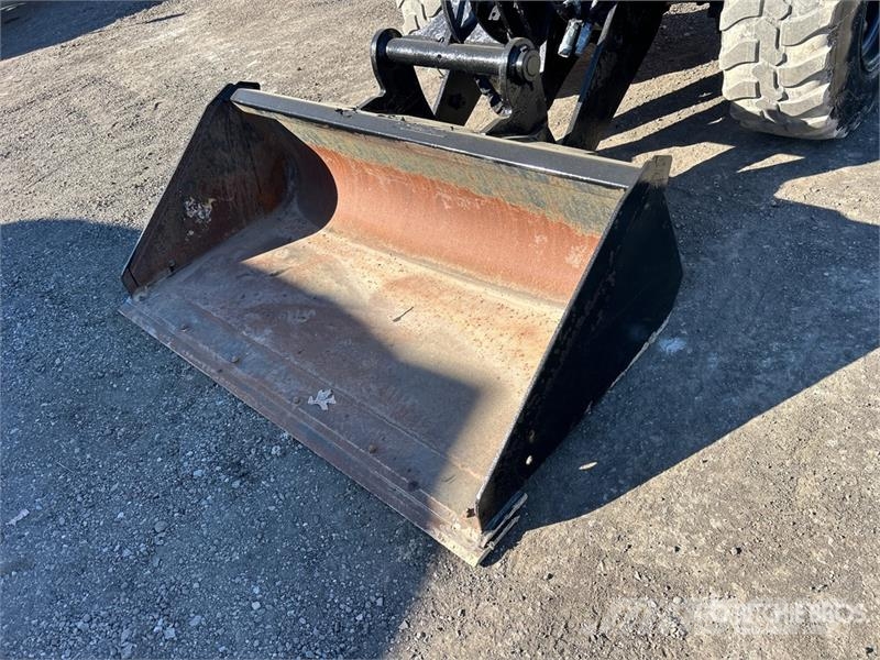 JCB 407 Iekrāvēji uz riteņiem
