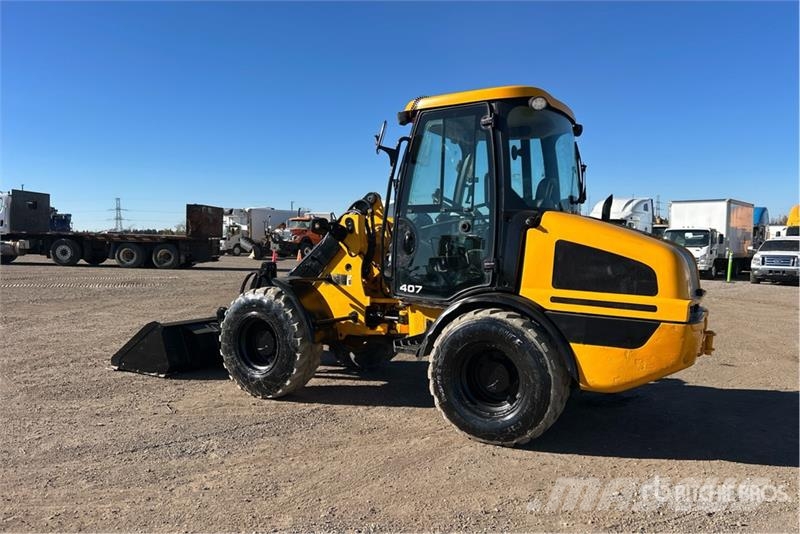 JCB 407 Iekrāvēji uz riteņiem