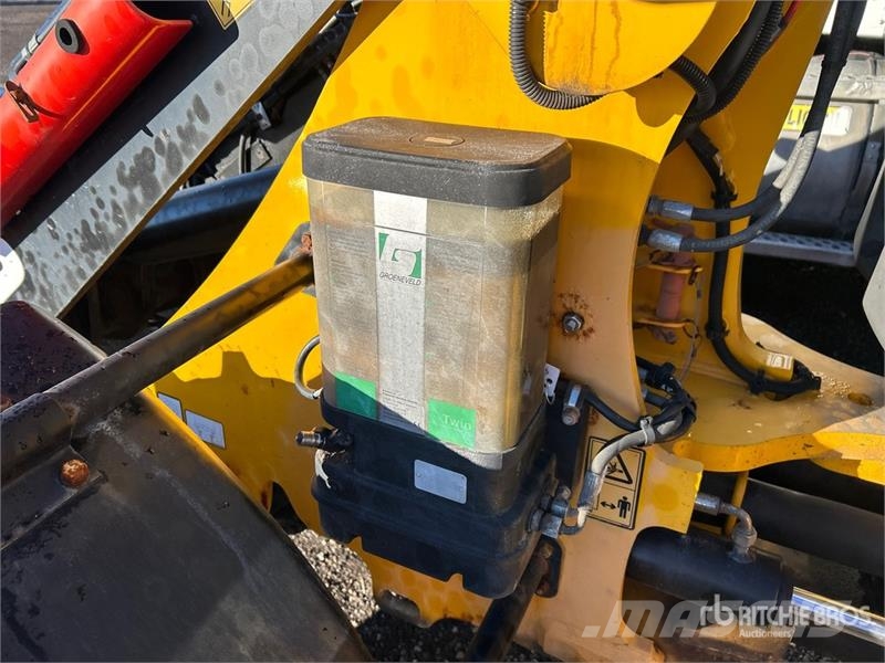 JCB 407 Gumikerekes homlokrakodók