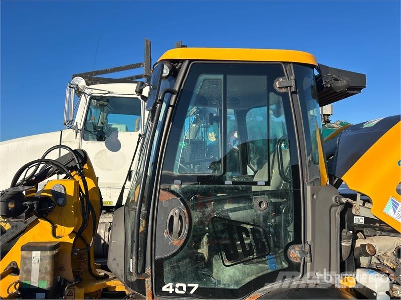 JCB 407 Gumikerekes homlokrakodók