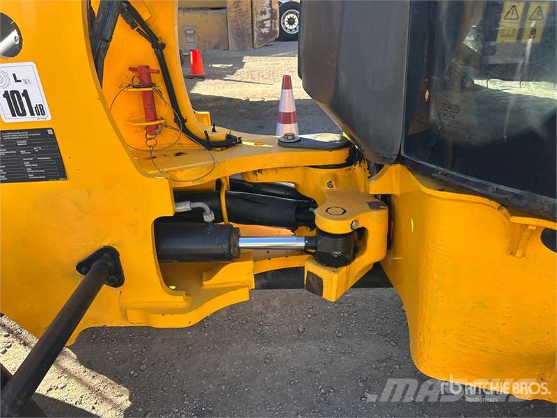 JCB 407 Iekrāvēji uz riteņiem