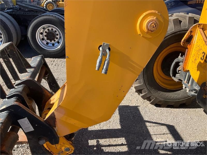 JCB 507-42 Teleskopiskie manipulatori