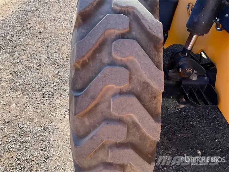 JCB 507-42 Teleskopiskie manipulatori