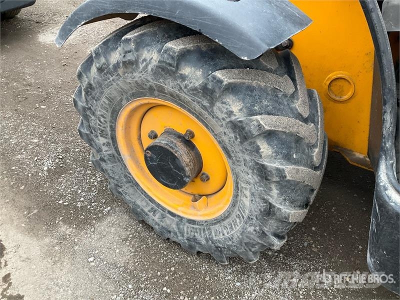 JCB 527-58 Telescopic handlers